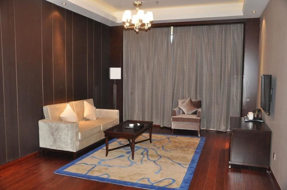 Jingyue Lake Hotel Dujiangyan Exterior photo